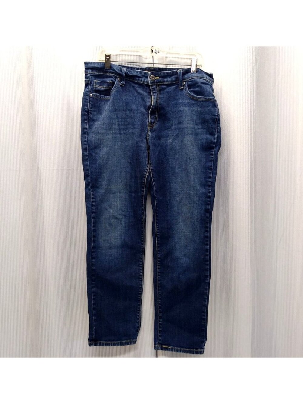 Levi's The Original Jeans Womens 16S/C Mid-Rise Skinny Denim Red Tag Embroidered